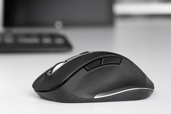 Mouse2Е MF215 WL Black