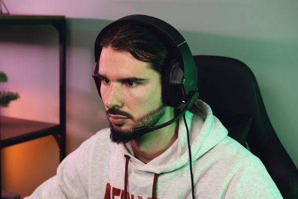 2E GAMING Headset HG315, 7.1, USB-A, RGB, 2m, black