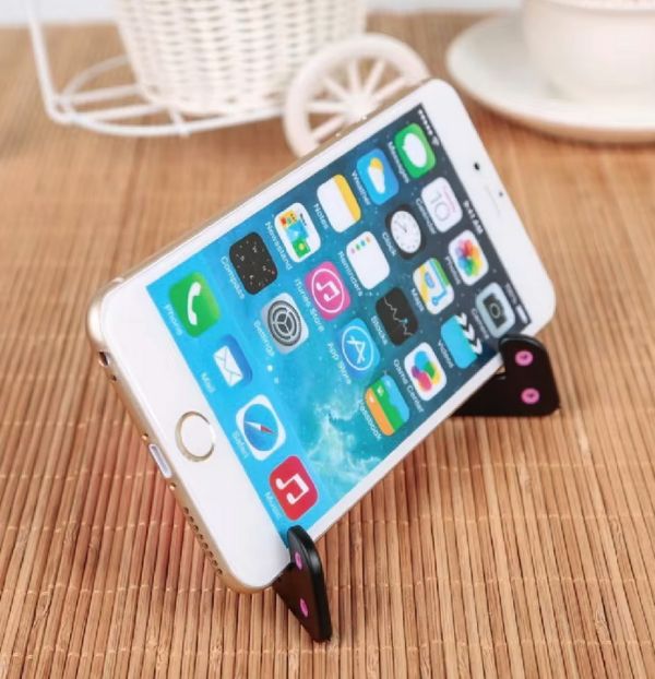 Smart Phone and Tablet Desk