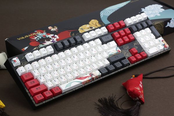 Keyboard Varmilo VEM108 Beijing Opera EC V2 Daisy UA