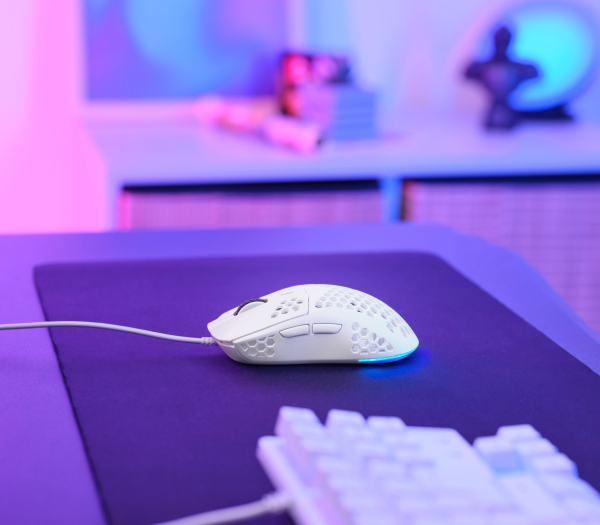 GXT928W HELOX LIGHTWEIGHT MOUSE WHITE
