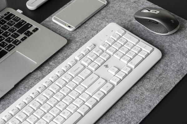 2Е Keyboard KS220 WL White