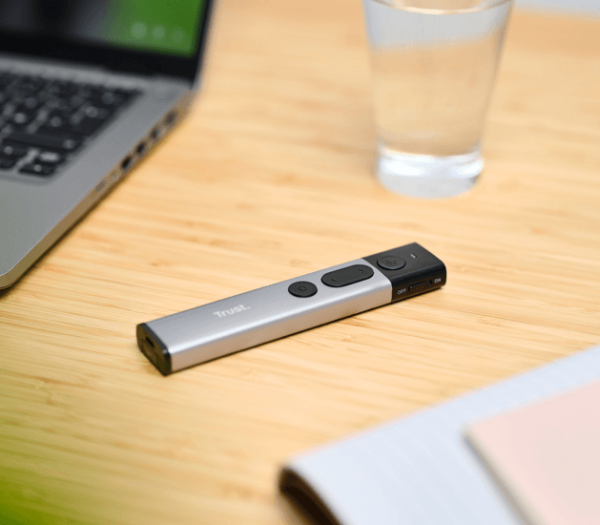 Kazun Aluminium rechargeable  wireless presenter