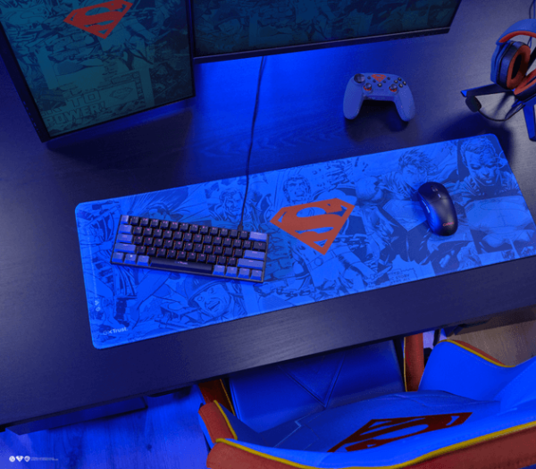 GXT759SM XXL MOUSEPAD SUPERMAN